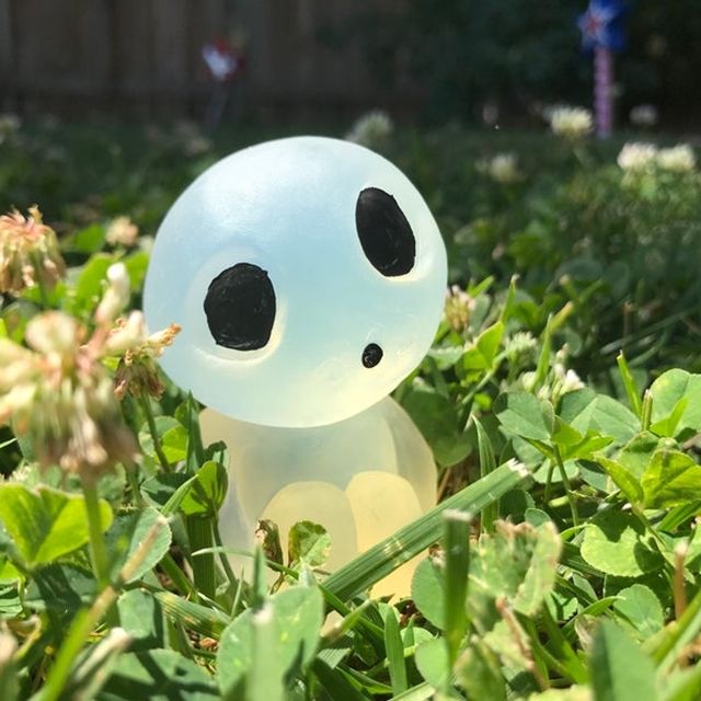 Luminous garden ghost miniature figurines