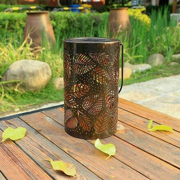 Solar Leaf Pattern Lantern Light