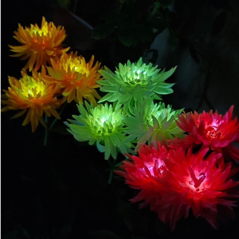 3 Heads Chrysanthemum Flower Solar Light